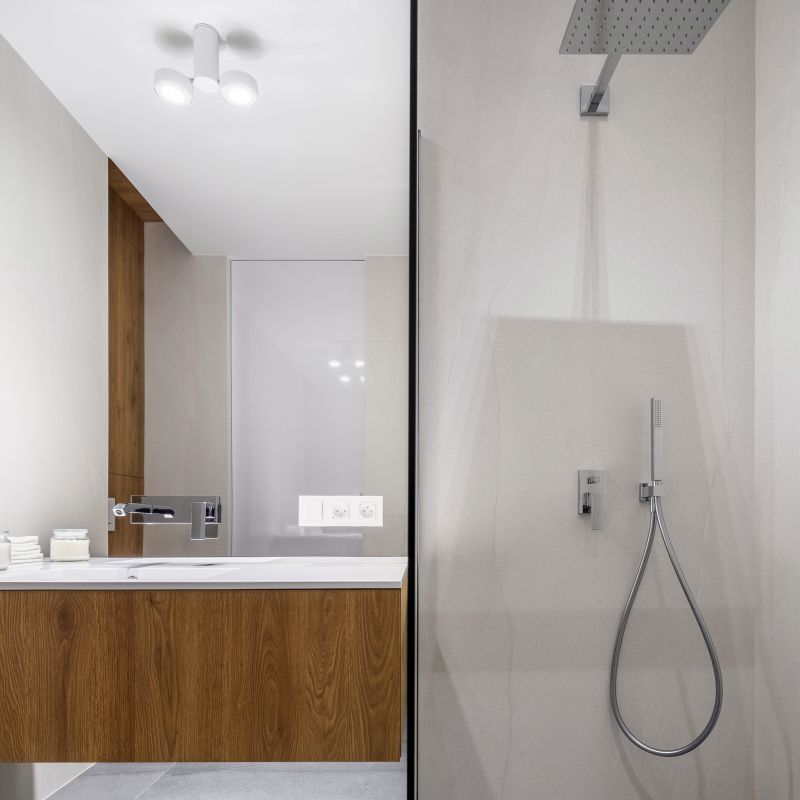 Shower Fixtures & Accessories